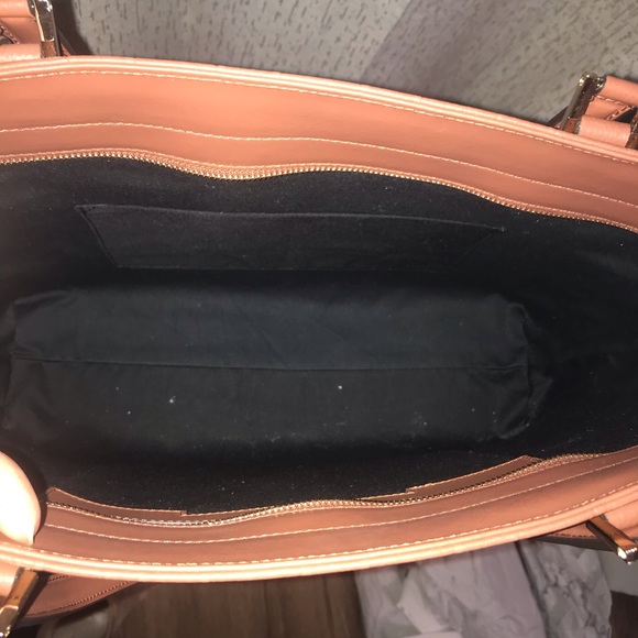 Bruno Magli brown leather tote - Picture 6 of 6